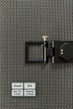 10 mesh SS304 wire mesh reference, 0.5 mm wire and 2.04 mm labeled opening