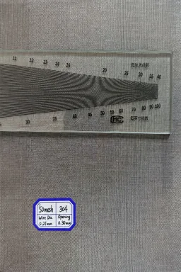 50 mesh SS304 wire mesh reference, 0.21 mm wire and 0.3 mm labeled opening